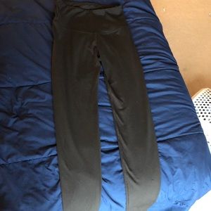 High waisted OLD NAVY ACTIVE LEGGINGS SIZE M